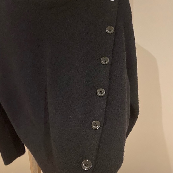 𝅺luisa Cerano black wool button up sweater - Picture 4 of 5